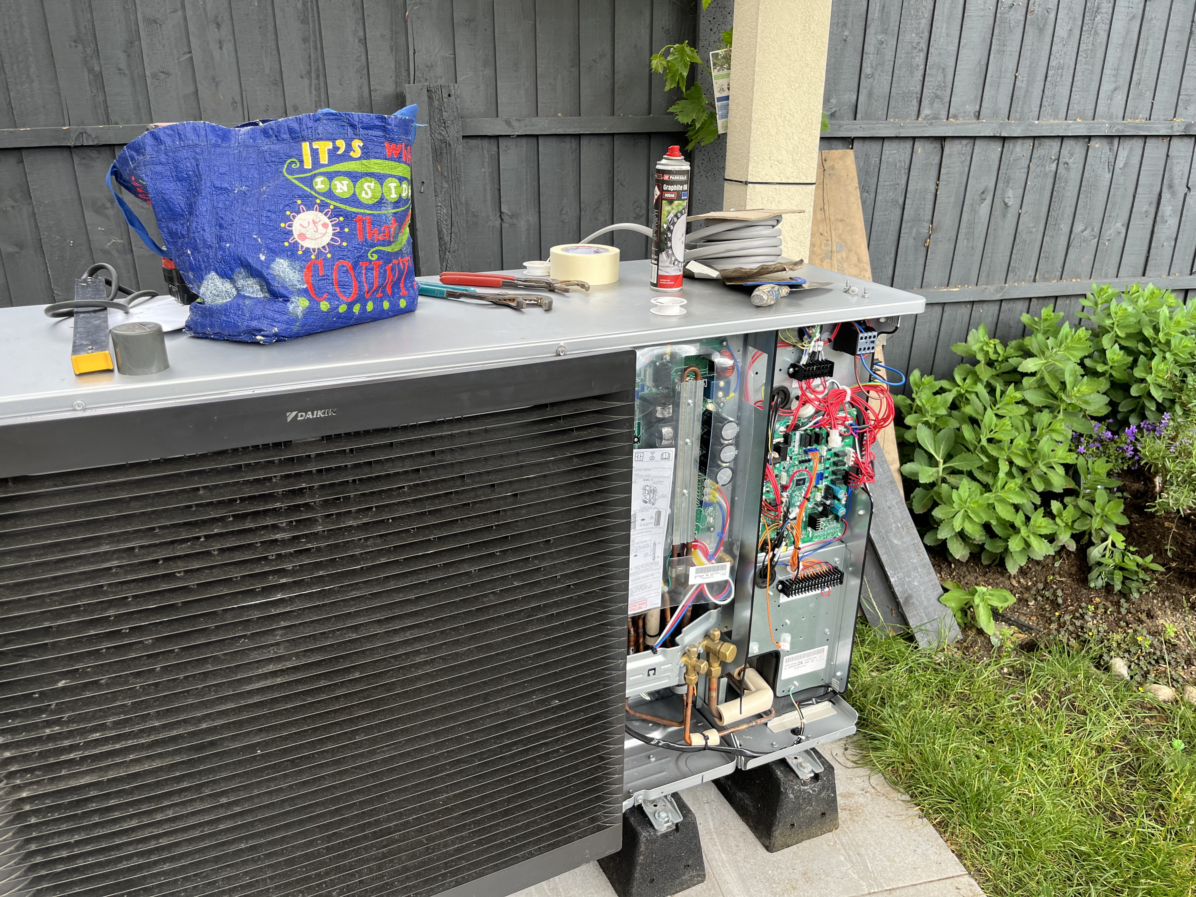Commercial AC installation South London